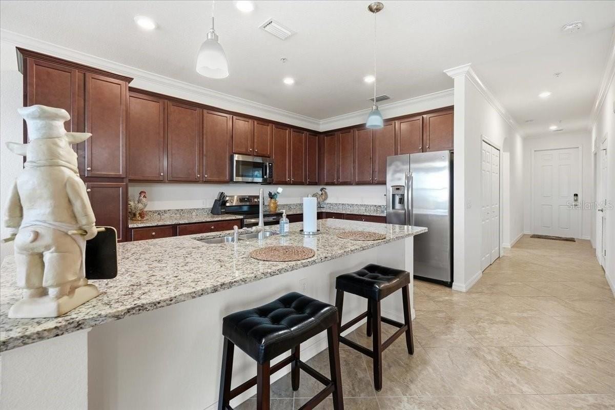 17006 Vardon Ter #402 - Photo 4 of 50