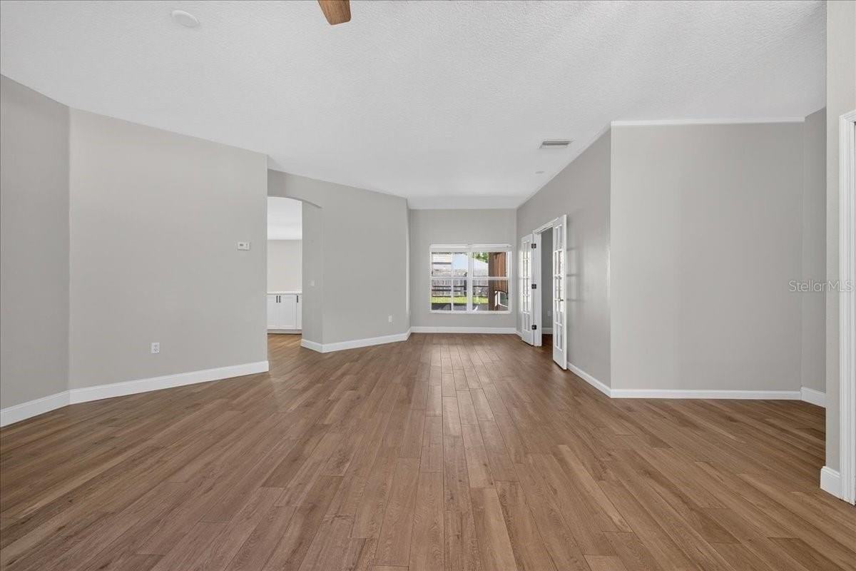 81 Rymshaw Dr - Photo 4 of 42