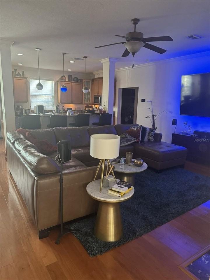 433 Sw 129th Ter - Photo 4 of 13