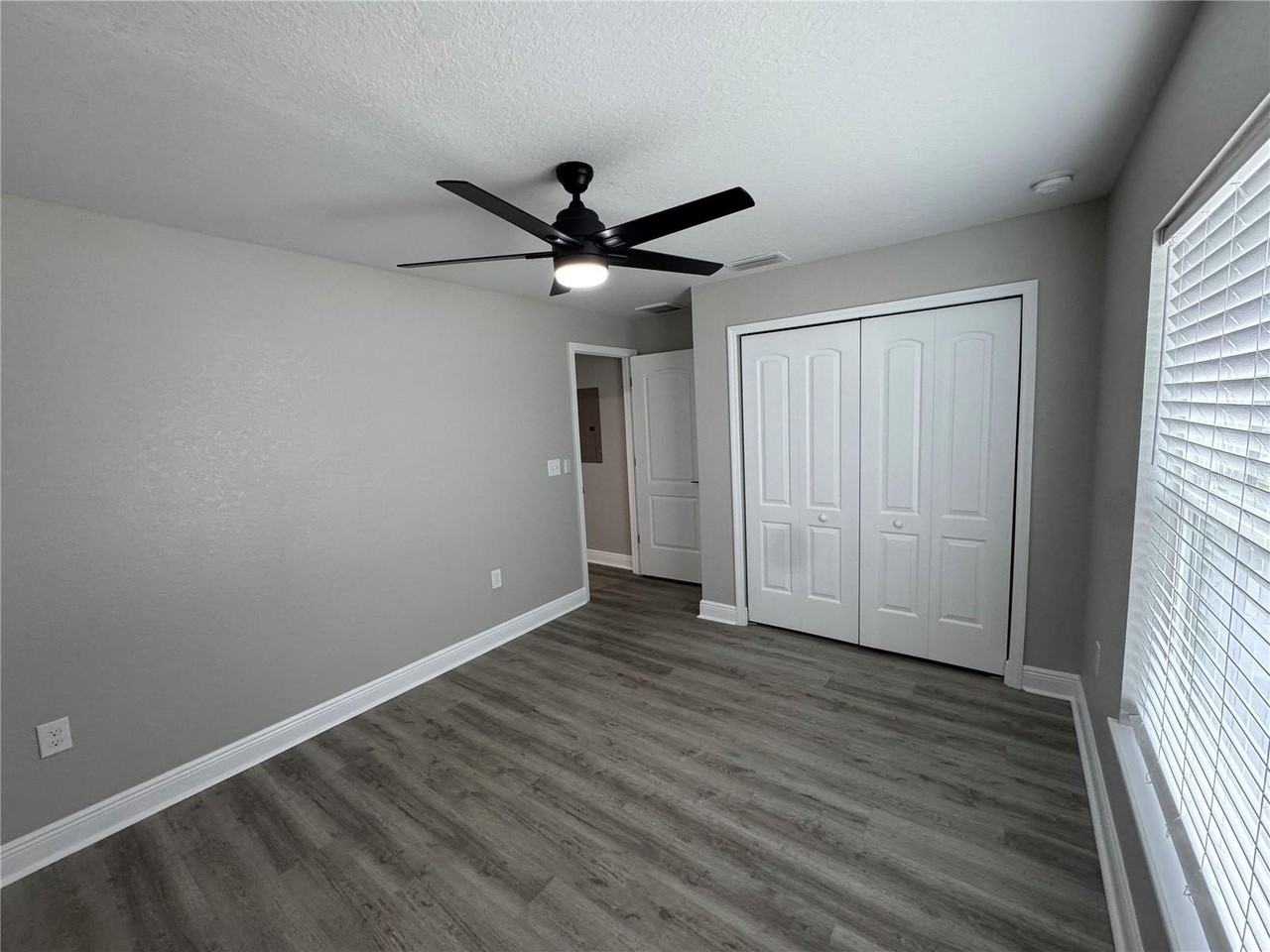 770 N Pleasant Ave - Photo 7 of 11