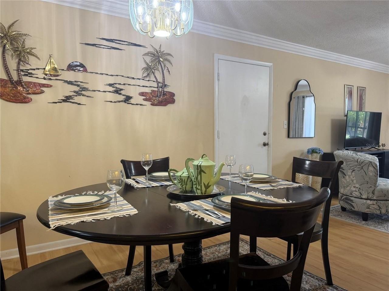 634 Bird Bay Dr E #201 - Photo 4 of 23