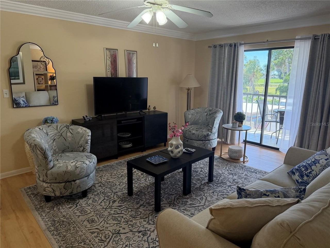 634 Bird Bay Dr E #201 - Photo 5 of 23