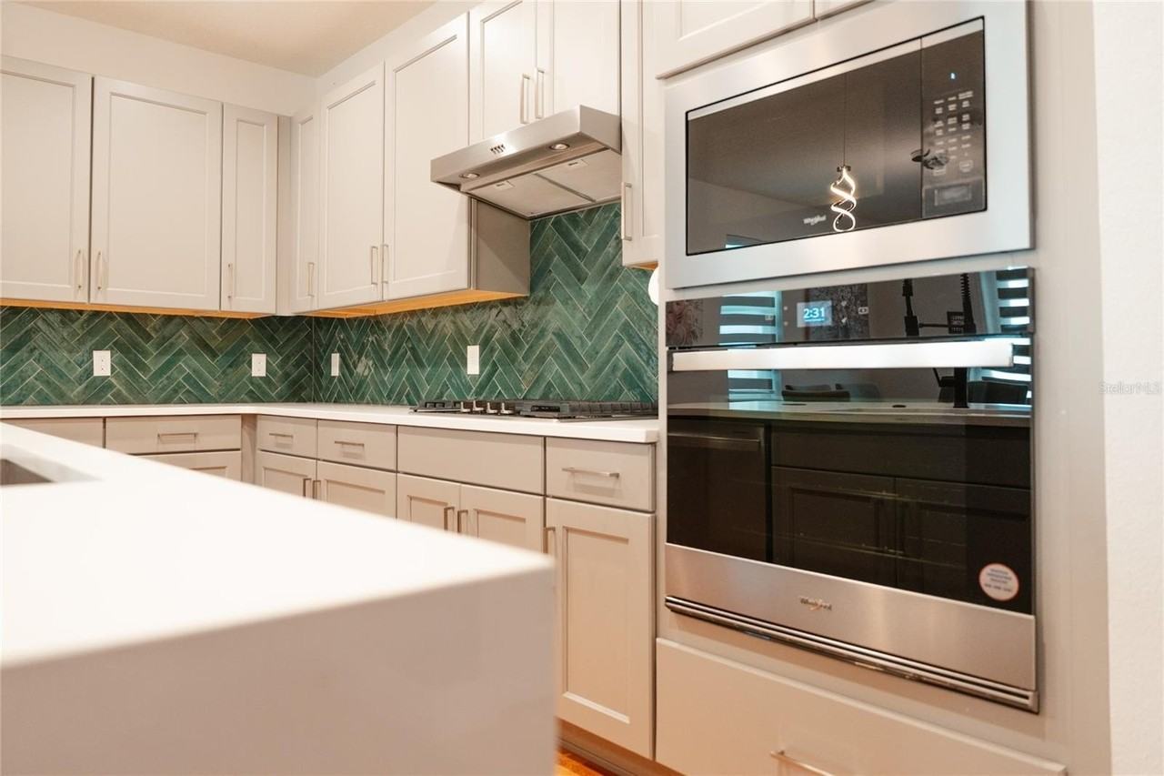 13019 Tollcross Way - Photo 4 of 32