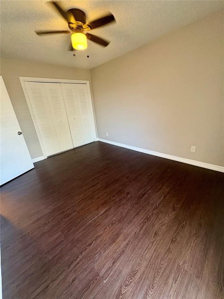 325 Wymore Rd #200 - Photo 5 of 15