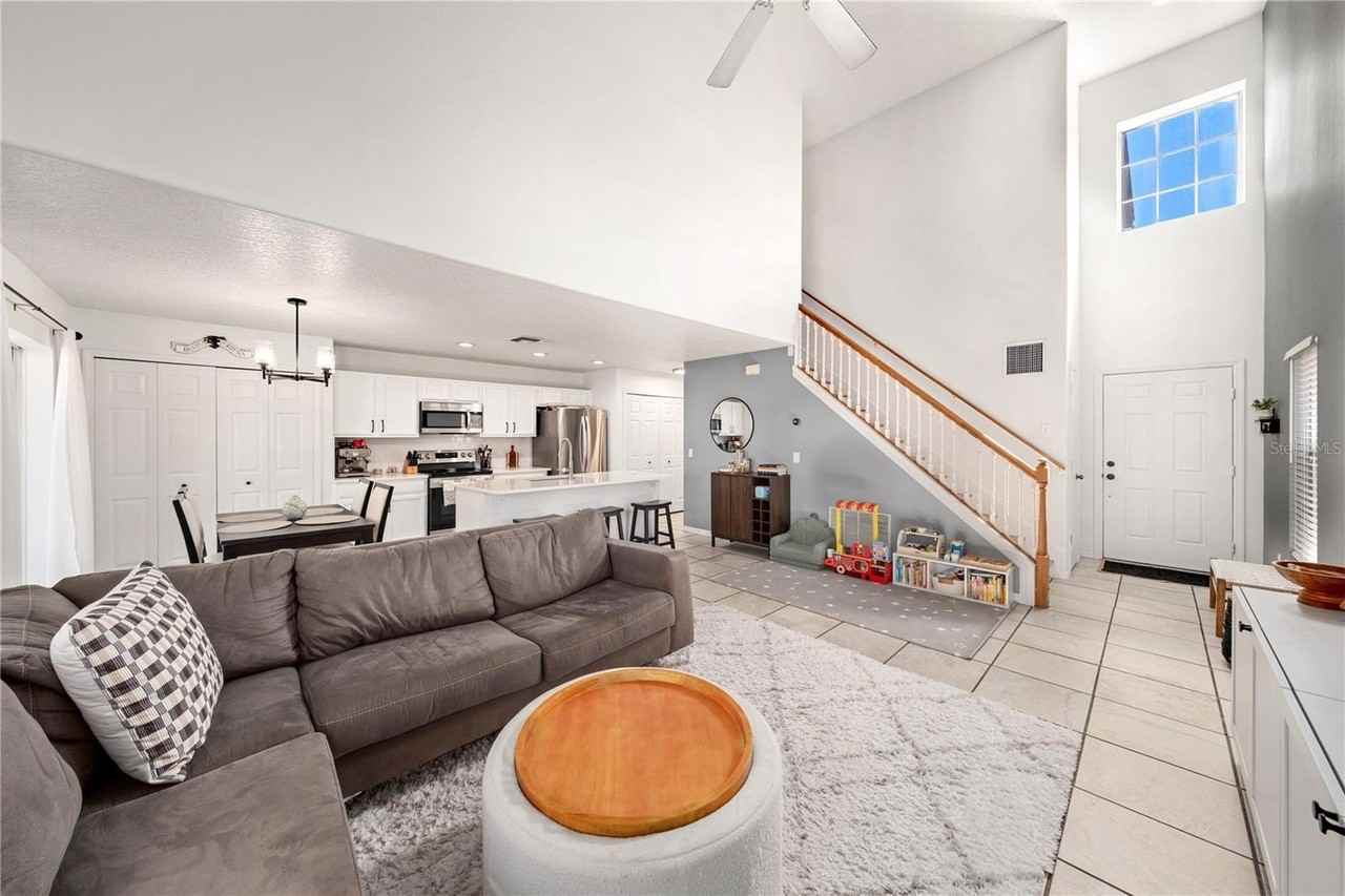 1415 Sherbourne St - Photo 5 of 29