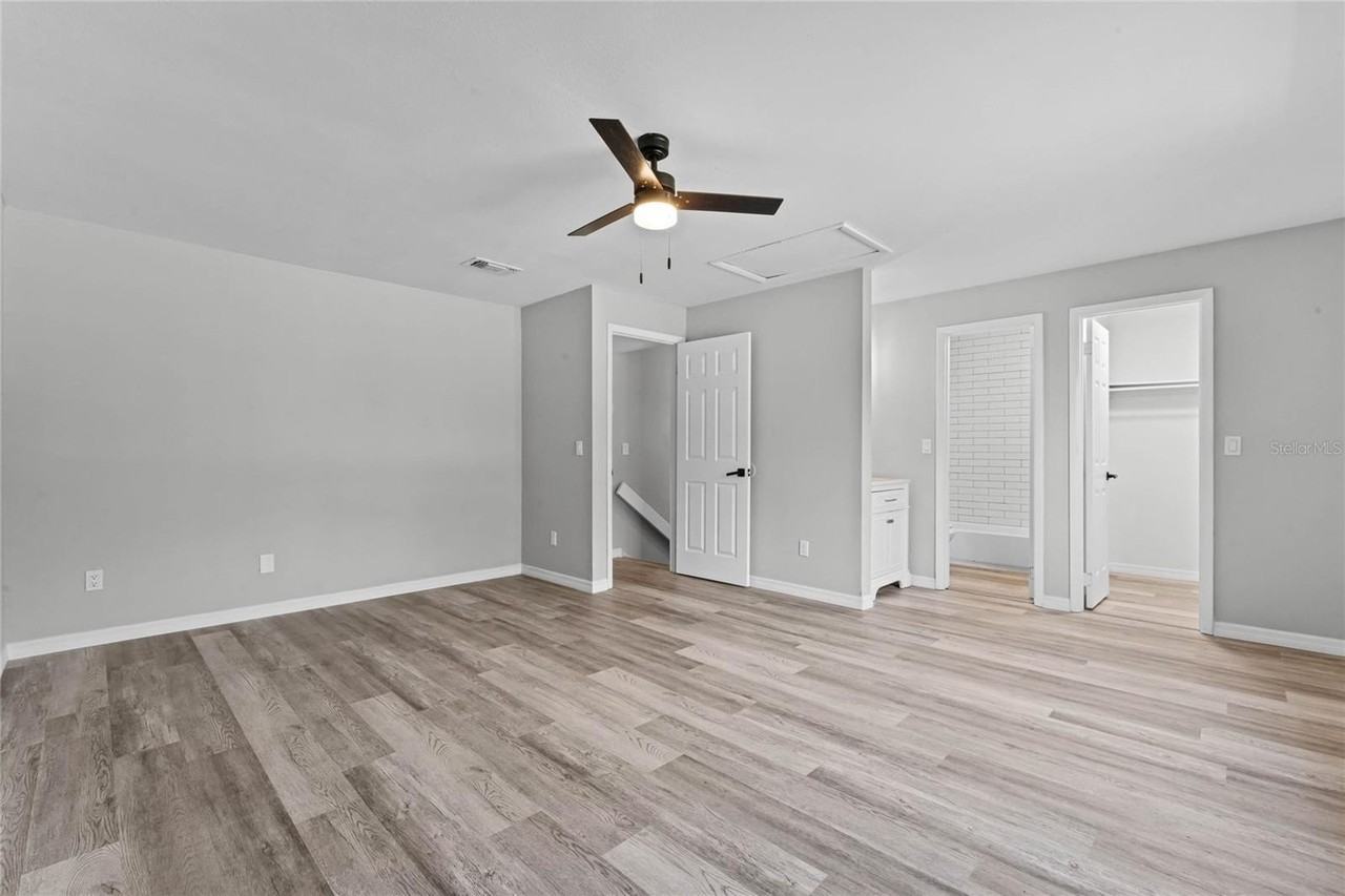 1067 Sophie Blvd - Photo 5 of 18