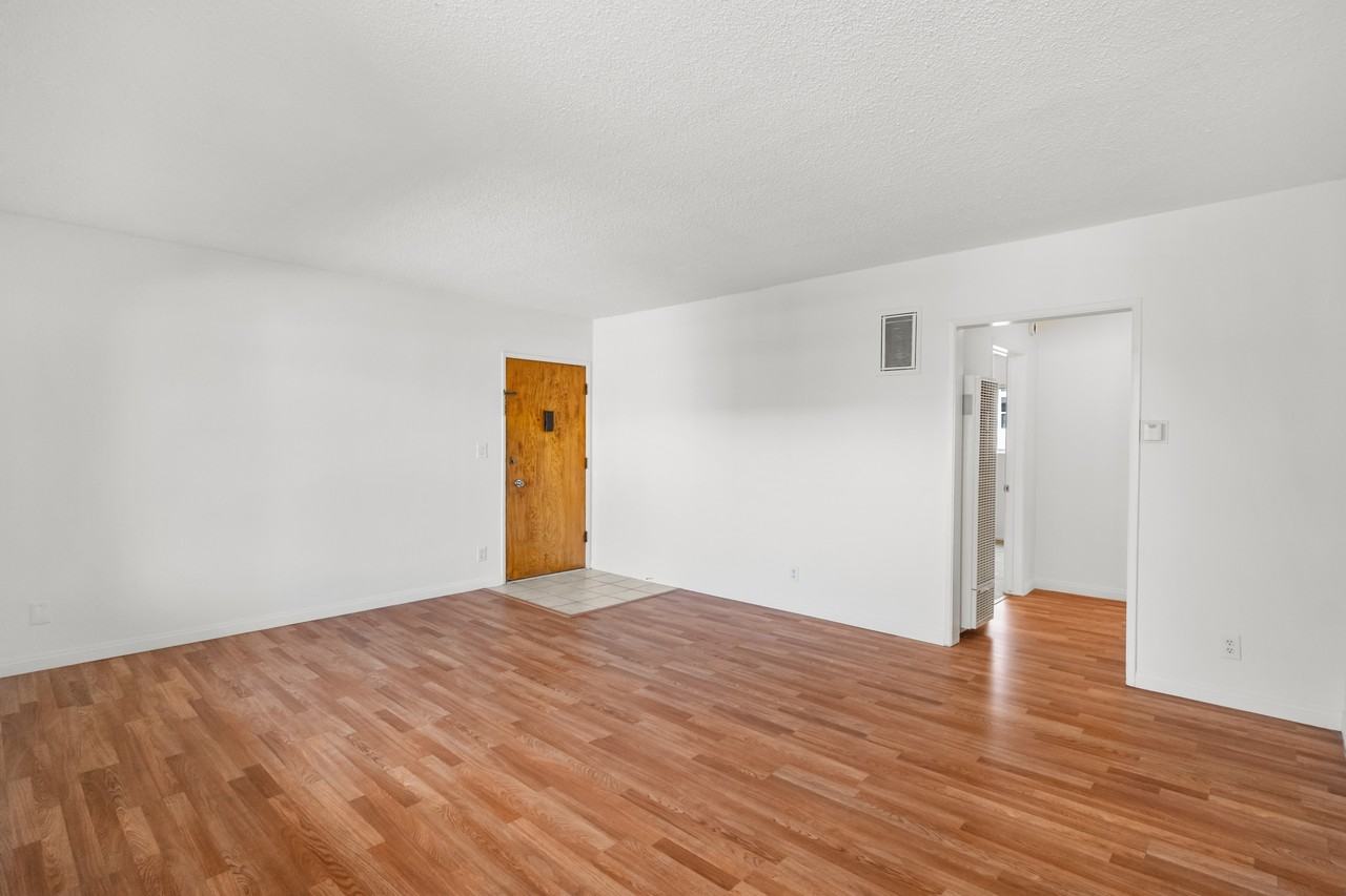 4101 Sawtelle Boulevard - Photo 4 of 26