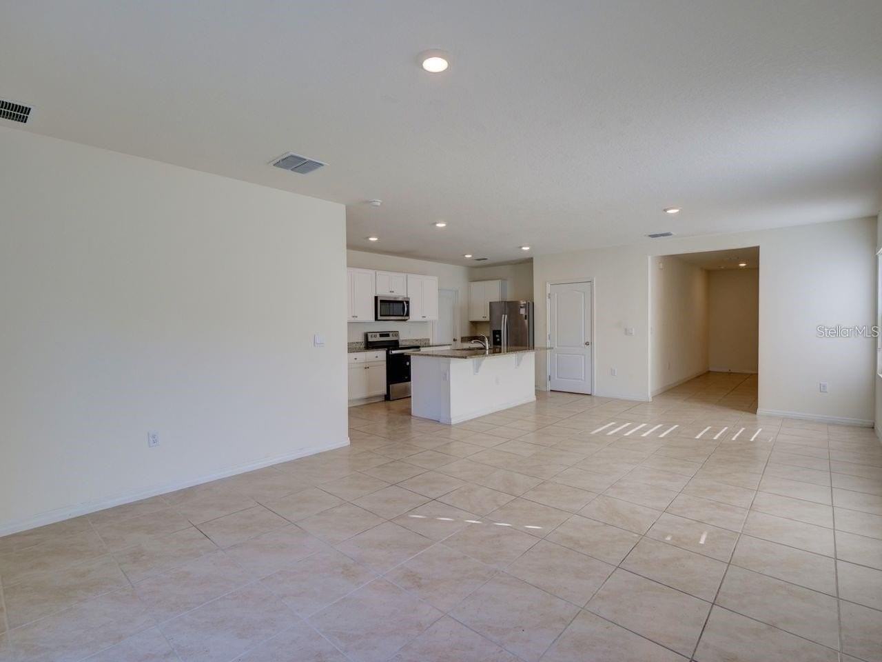 2501 Ribbon Fall Ave - Photo 3 of 35