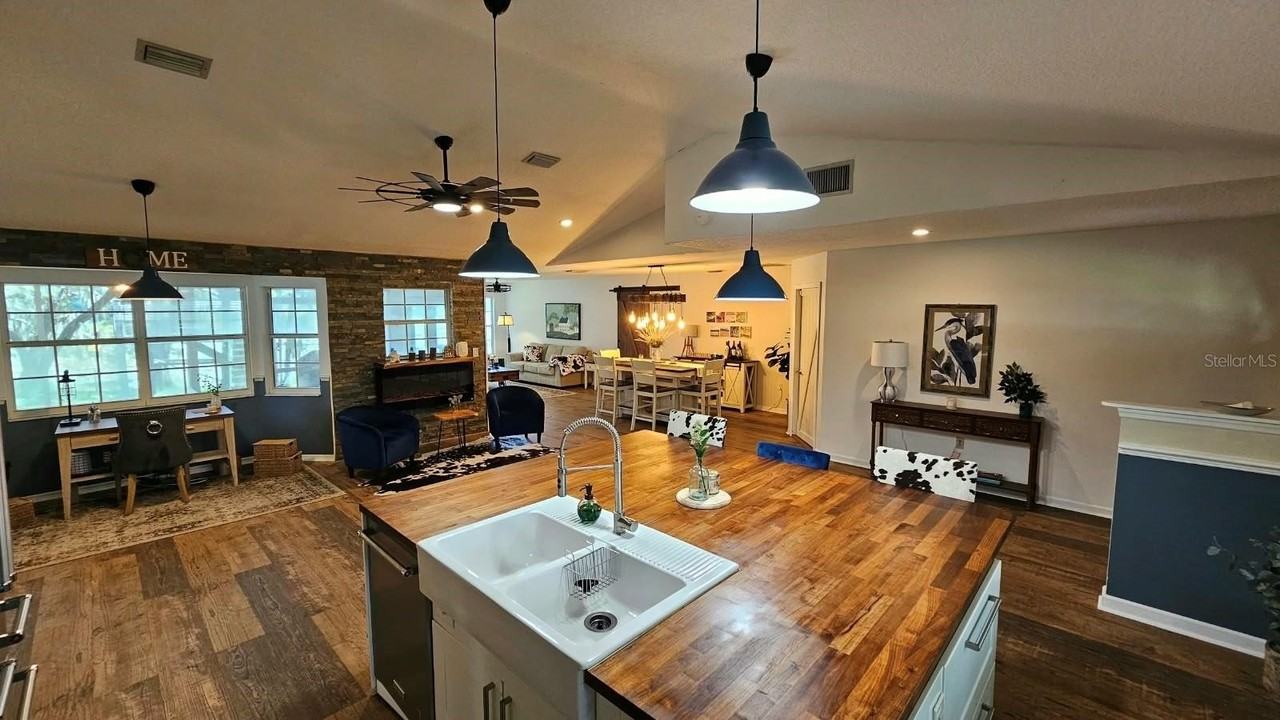36236 Mary Ellen St - Photo 5 of 28