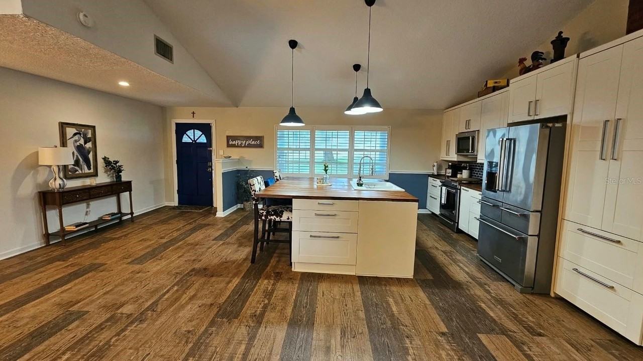 36236 Mary Ellen St - Photo 6 of 28