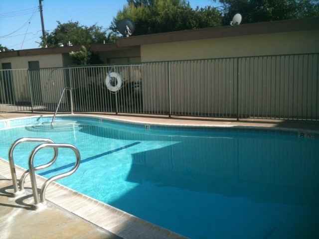 Melrose Apartments - Photo 7 of 7