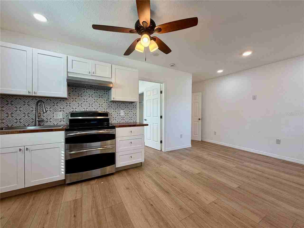 3827 2nd Ave N - Photo 3 of 10