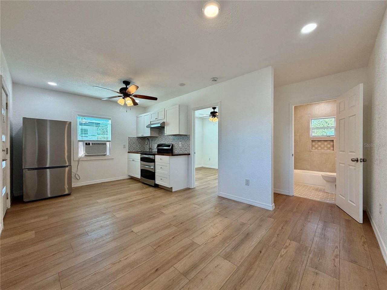 3827 2nd Ave N - Photo 4 of 10