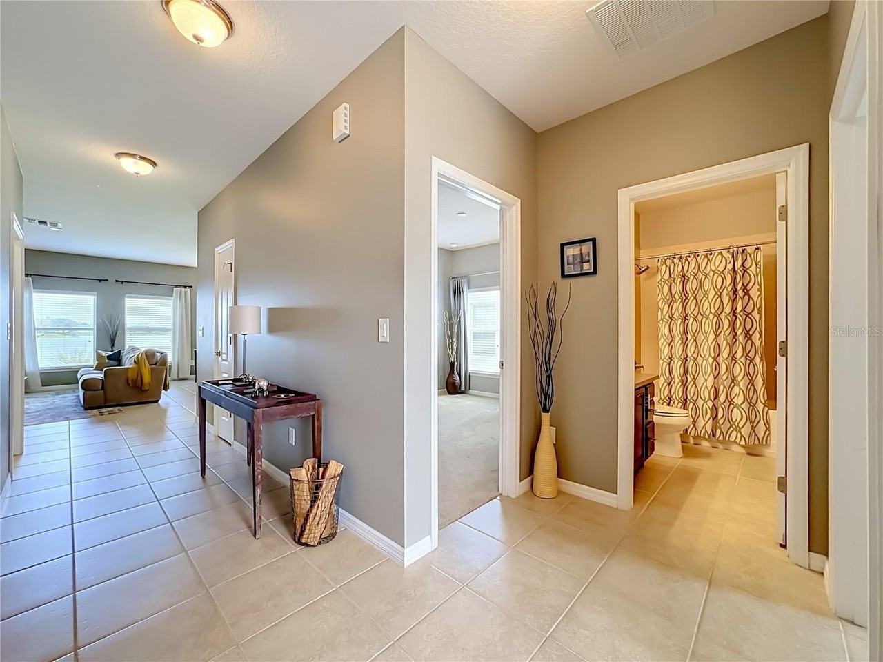 8608 Turnstone Shore Ln - Photo 5 of 50