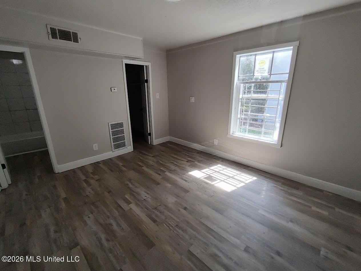 6418 Walnut St Apt 2 - Photo 5 of 7