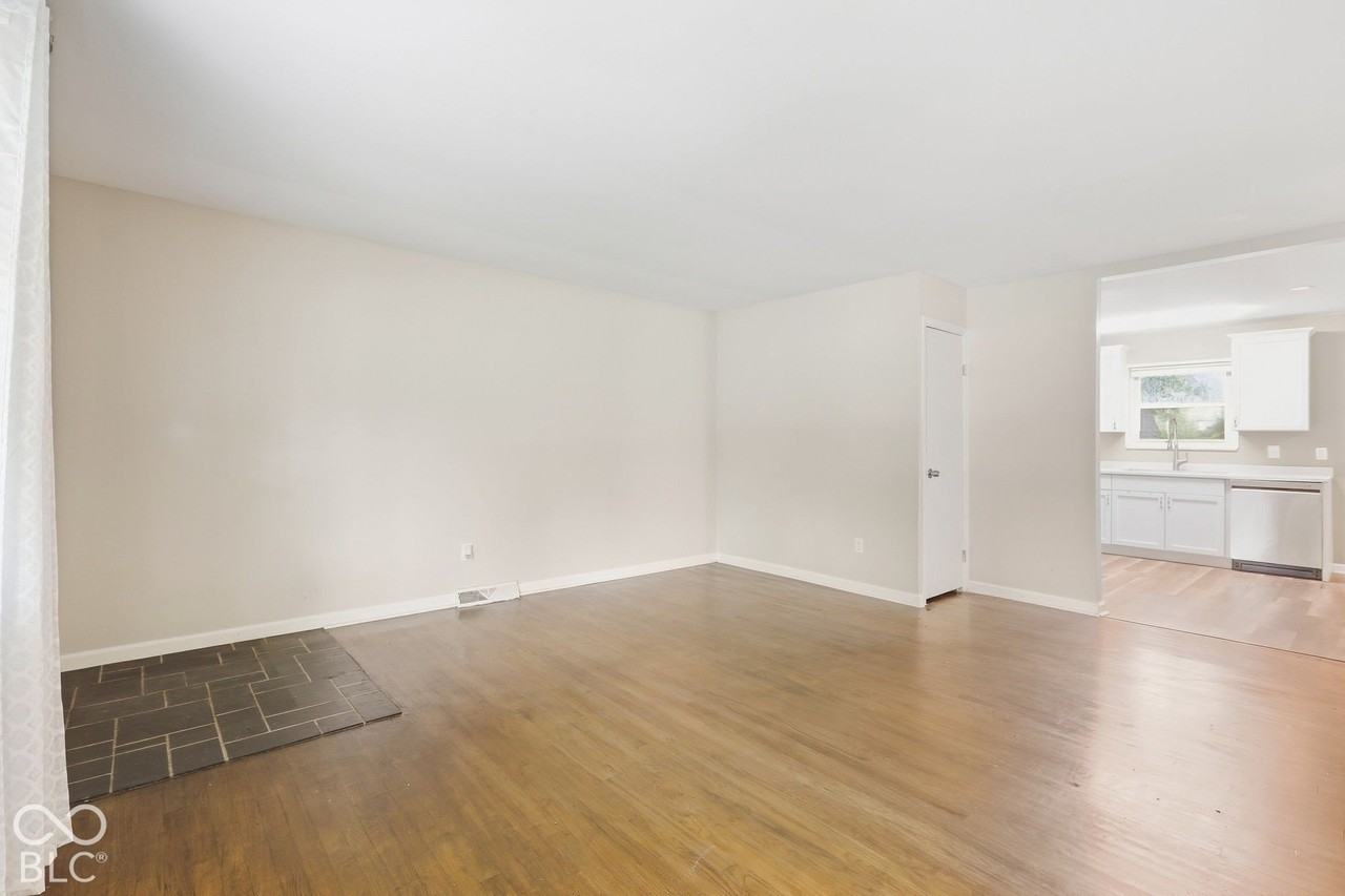 2201 Hogan Dr - Photo 6 of 41