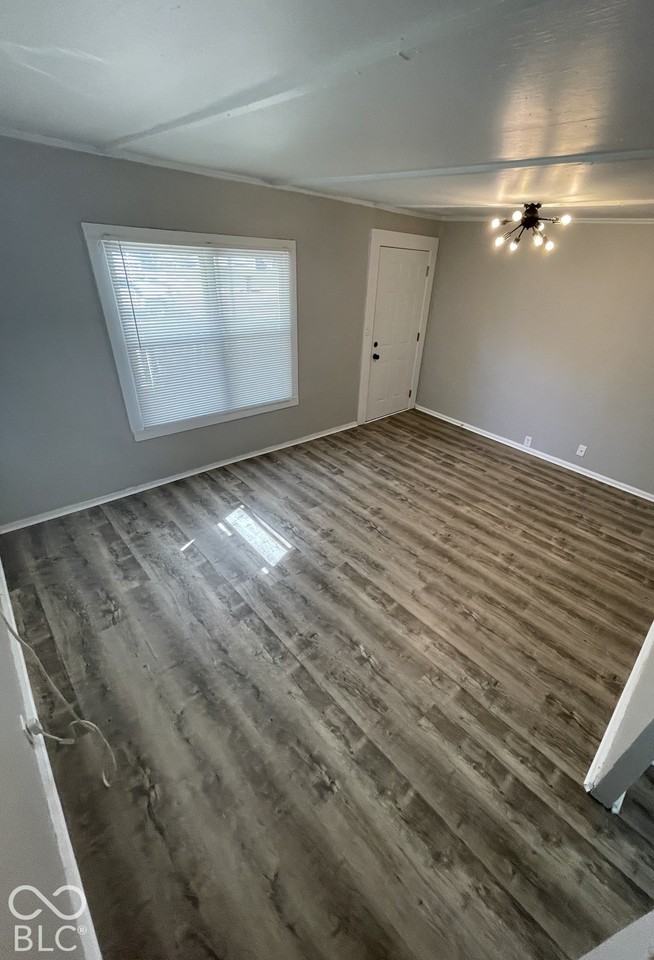 3121 N Temple Ave - Photo 4 of 13