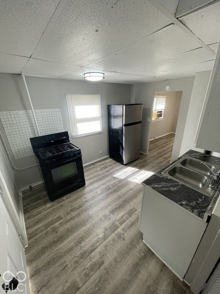 3121 N Temple Ave - Photo 6 of 13