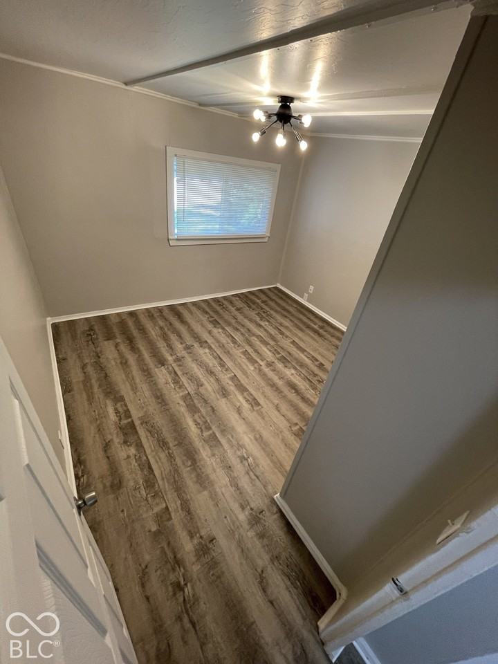 3121 N Temple Ave - Photo 7 of 13