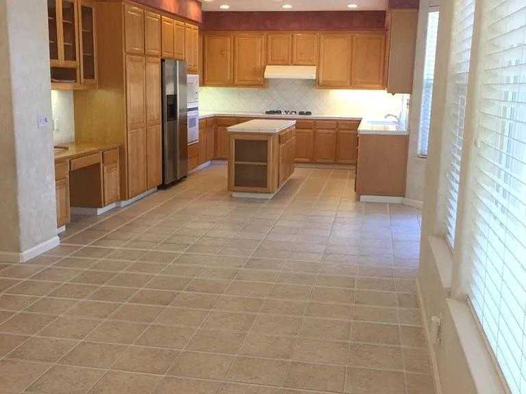Gossamer Ave - Photo 5 of 18