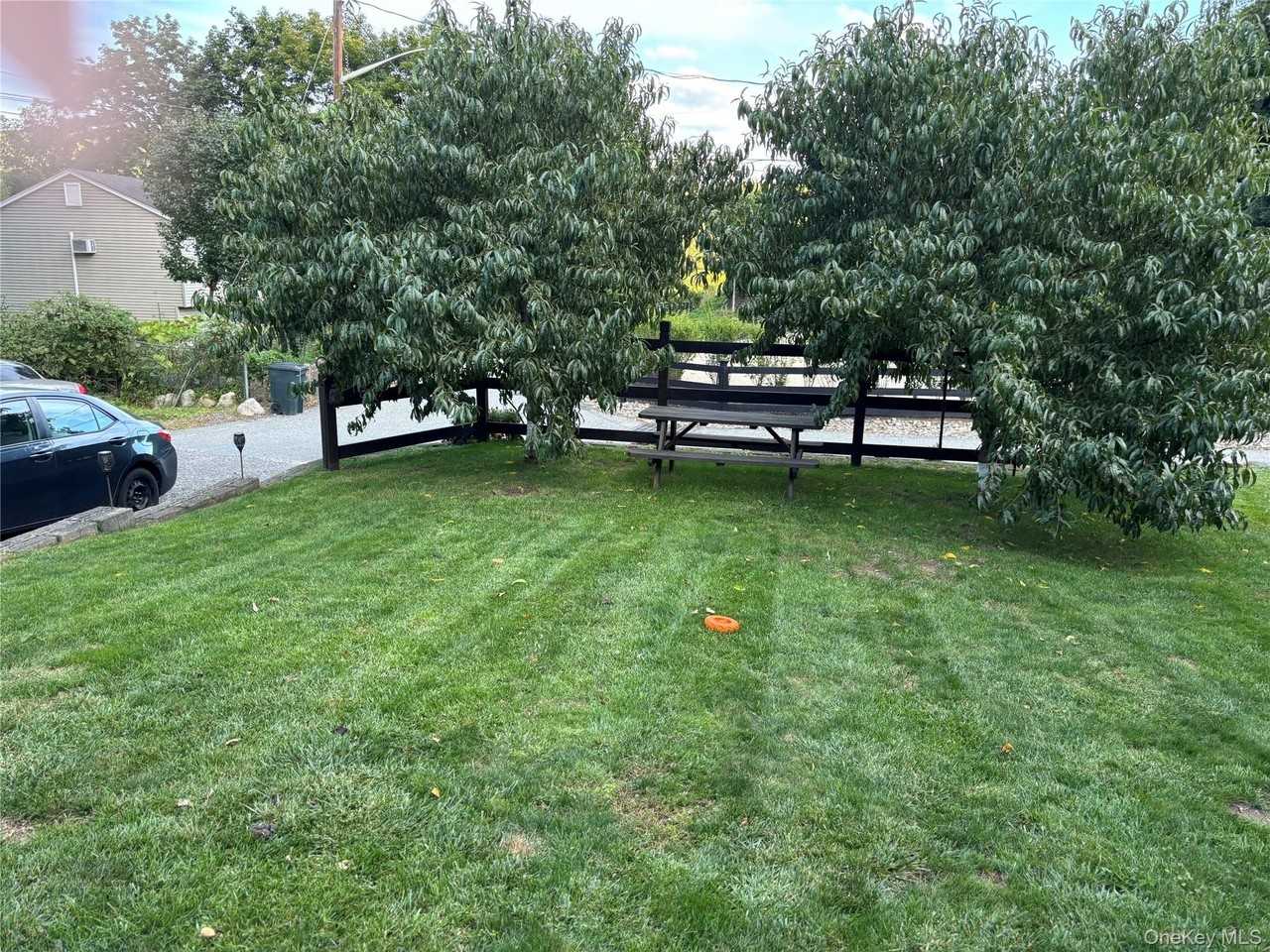 5 Bush Rd - Photo 2 of 22