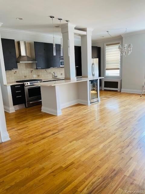 111 7th St #404 - Photo 7 of 18