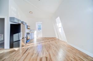featured image of 258 State St #7