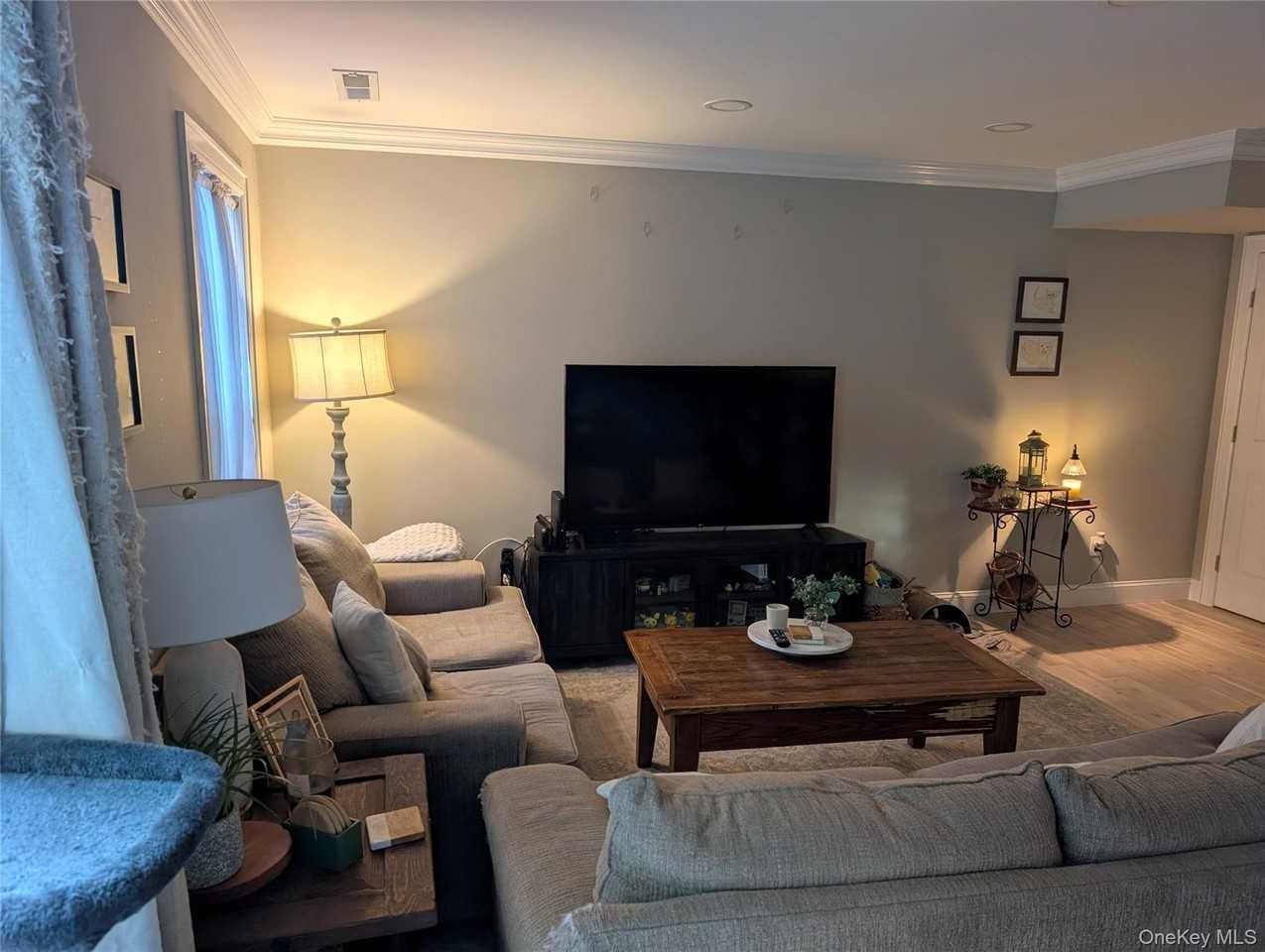 1506 Sara Cir - Photo 7 of 24