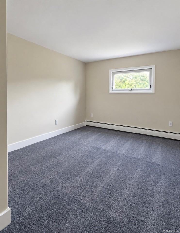 87 W Main St #2 - Photo 5 of 9