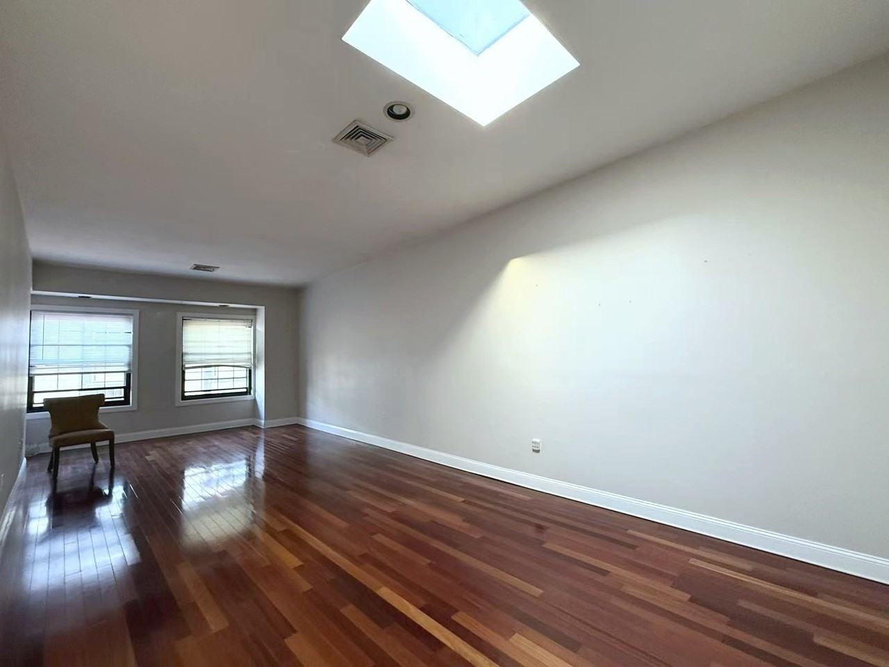 10 Weston Ave #420 - Photo 2 of 8
