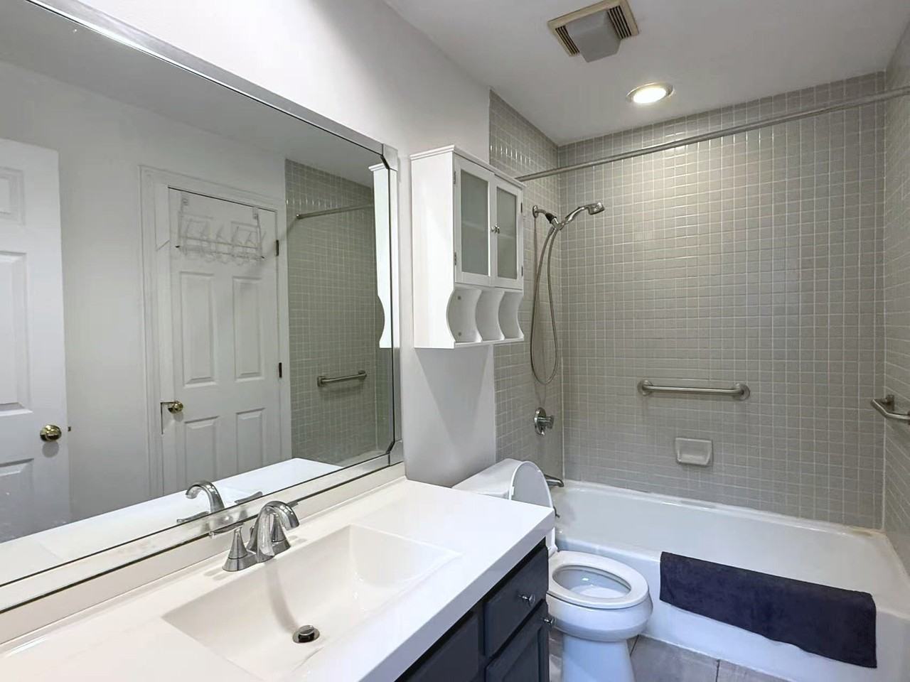 10 Weston Ave #420 - Photo 6 of 8