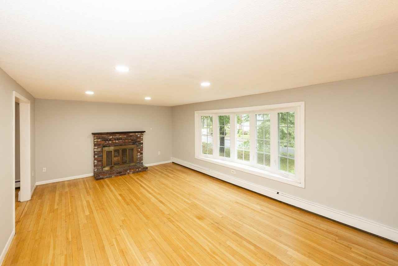 30 Overlook Dr - Photo 5 of 37
