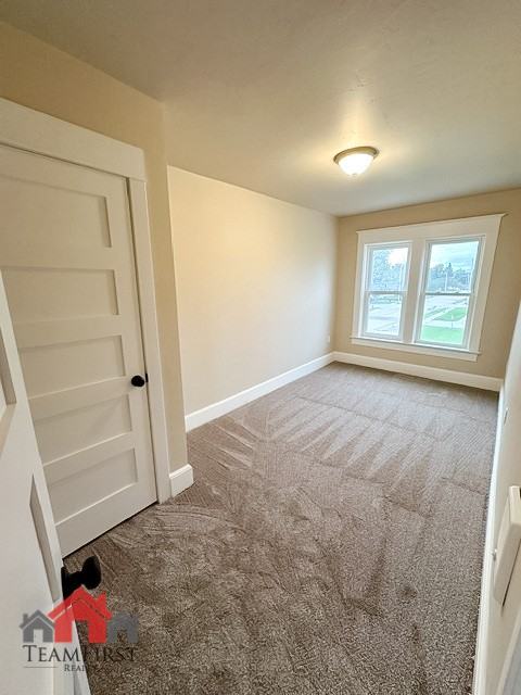 205 North Maple Street - Photo 6 of 50