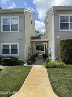 featured image of 8 Fiddlers Elbow Ct