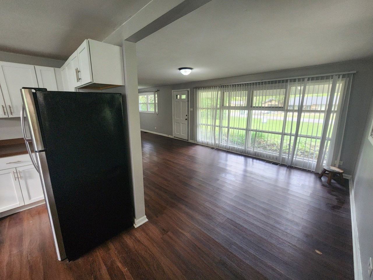 17950 Michael Ave - Photo 6 of 25