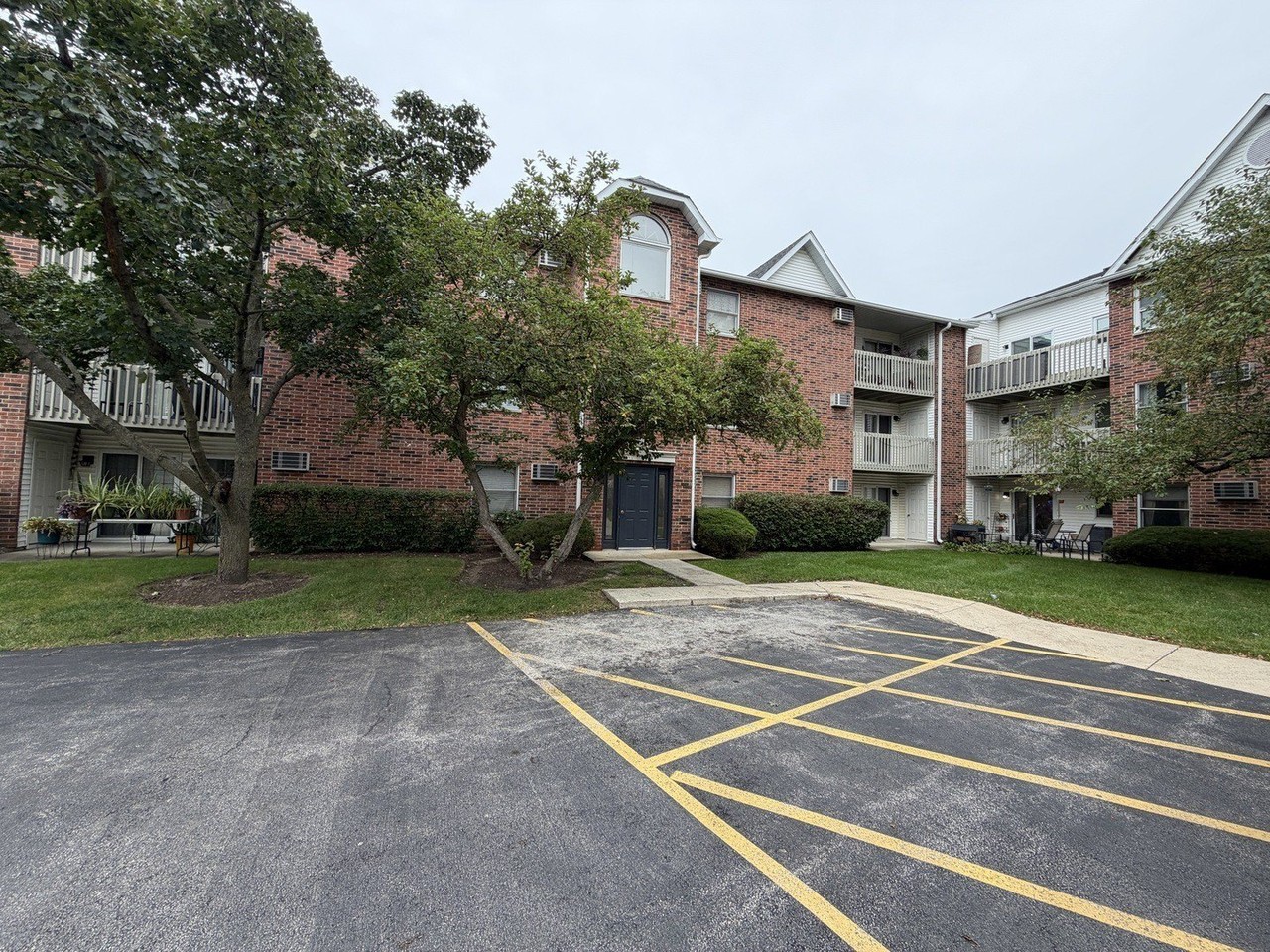 1351 Cunat Ct #3B