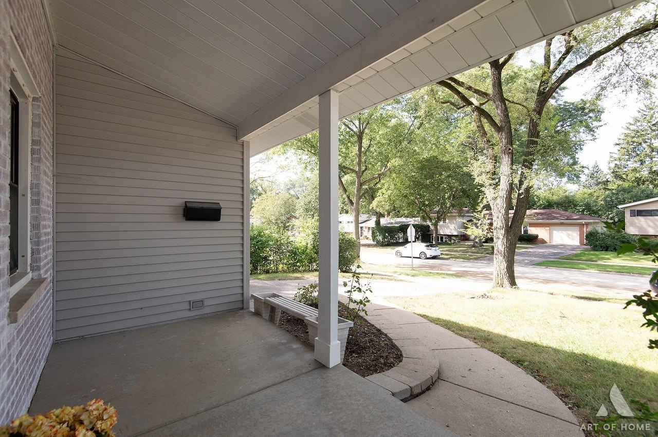 175 S Maple St - Photo 4 of 39