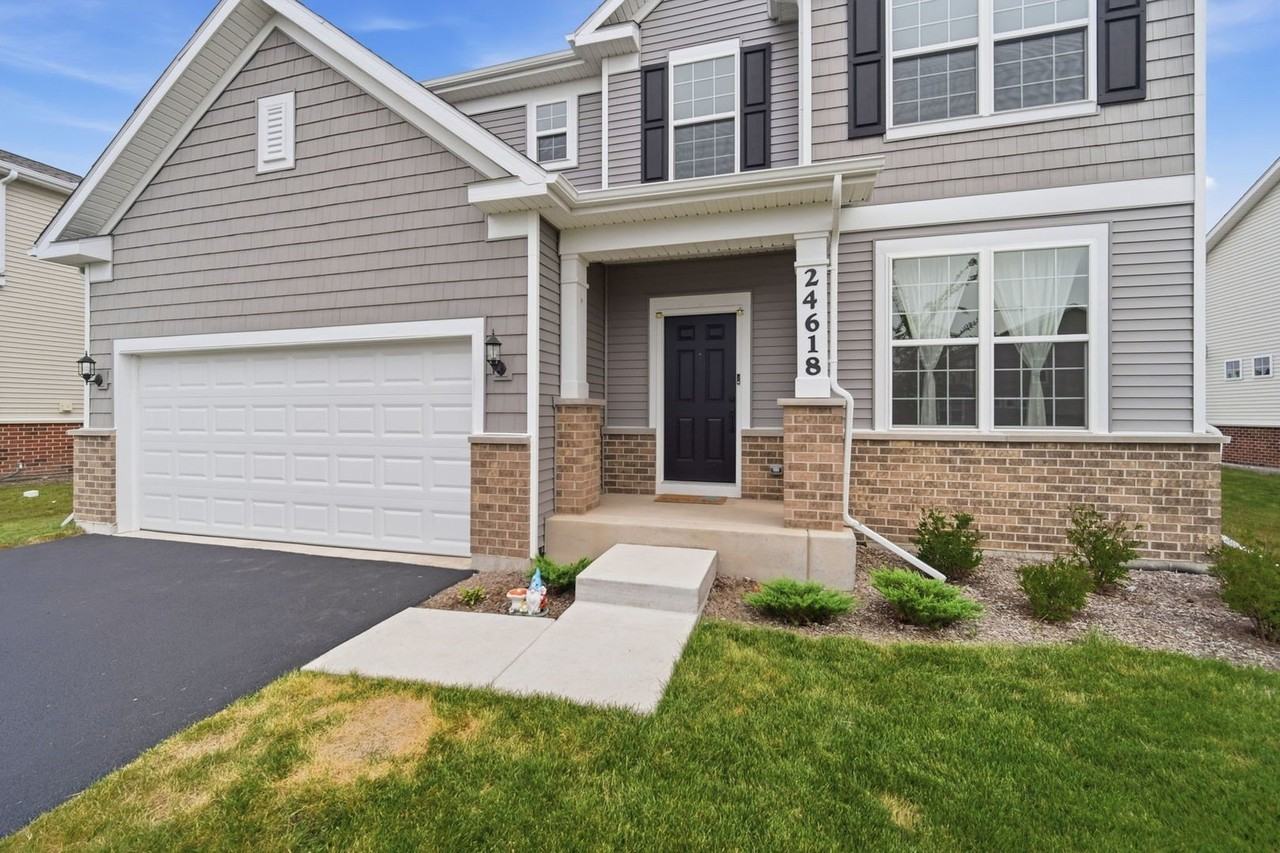 24618 W Alexis Ln - Photo 2 of 39