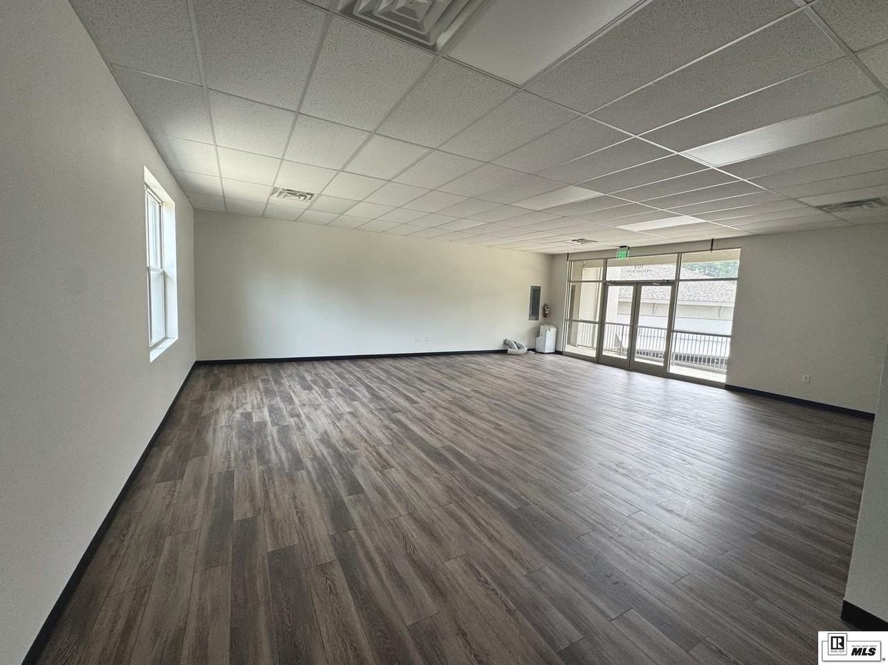 109 Pelican Blvd - Photo 4 of 6
