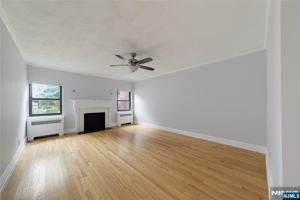 featured image of 81 Chester Pl #K2C