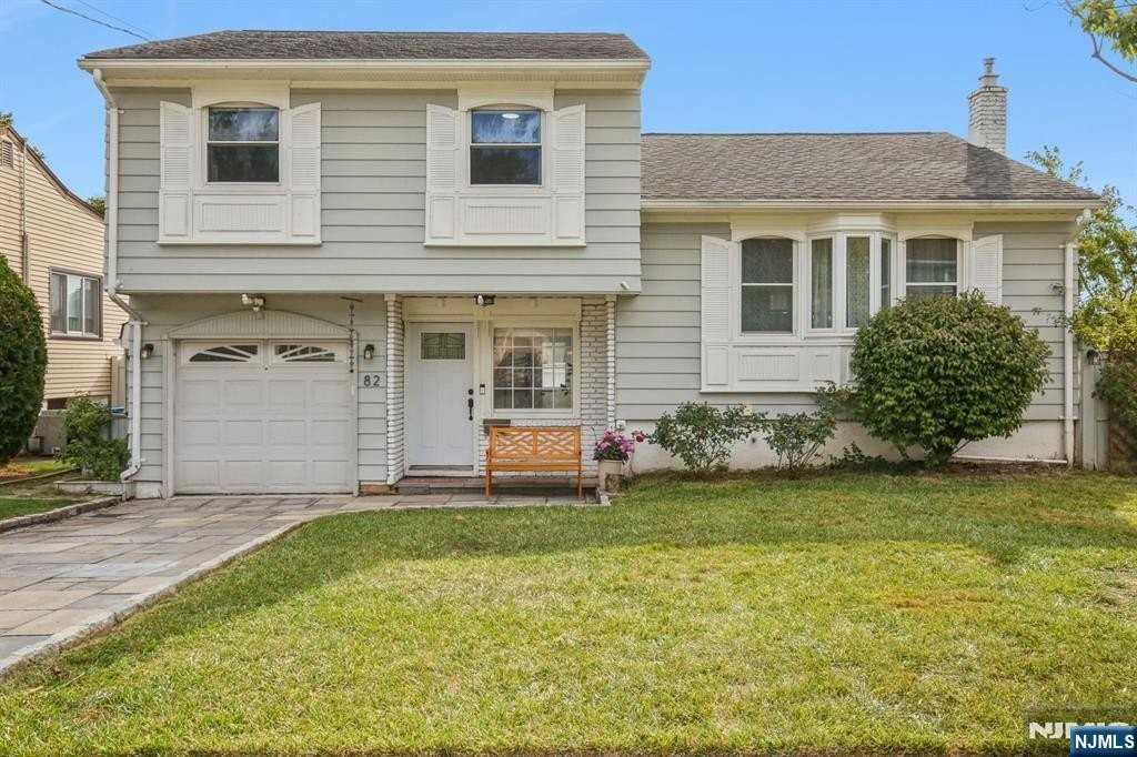 82 Eaton Pl