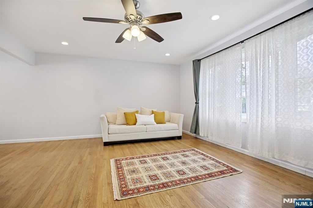 82 Eaton Pl - Photo 5 of 36