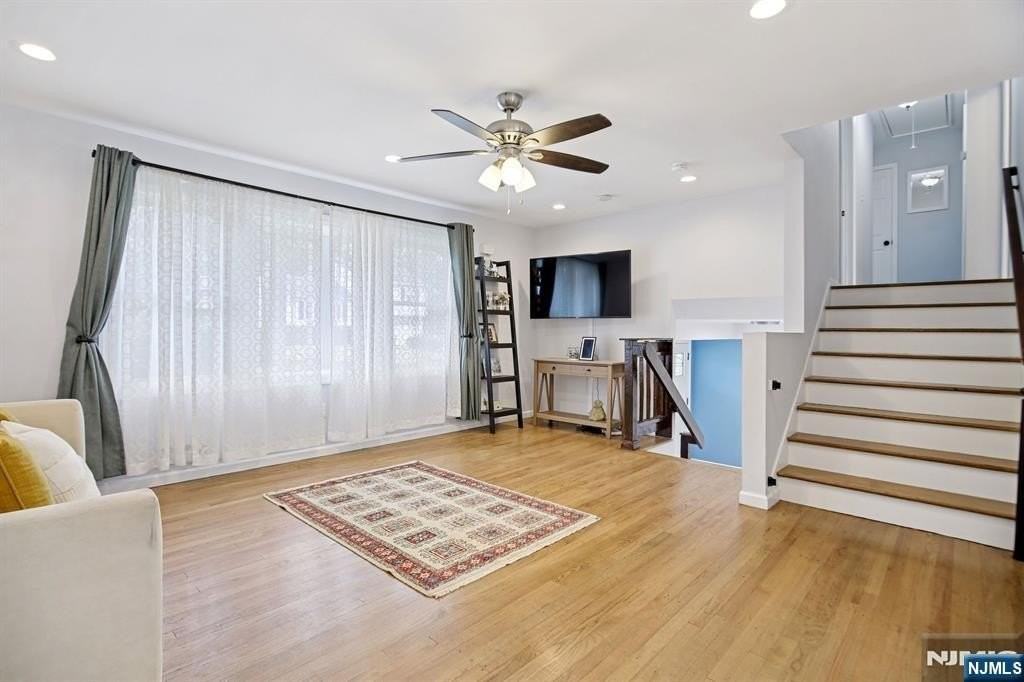 82 Eaton Pl - Photo 6 of 36