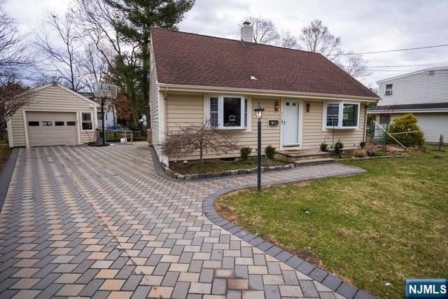 615 Bartell Pl - Photo 2 of 29