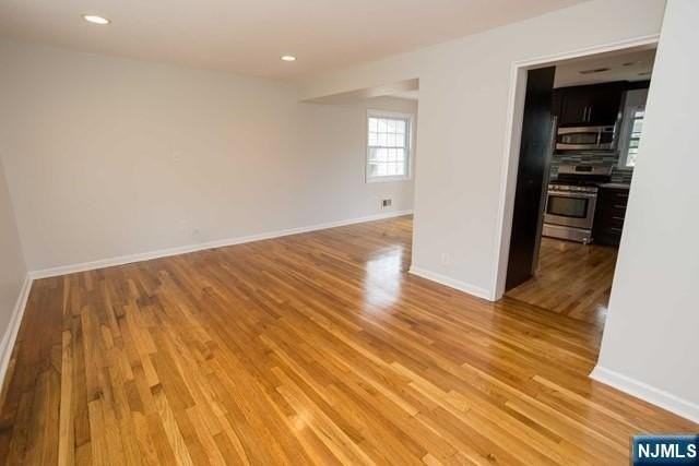 615 Bartell Pl - Photo 7 of 29