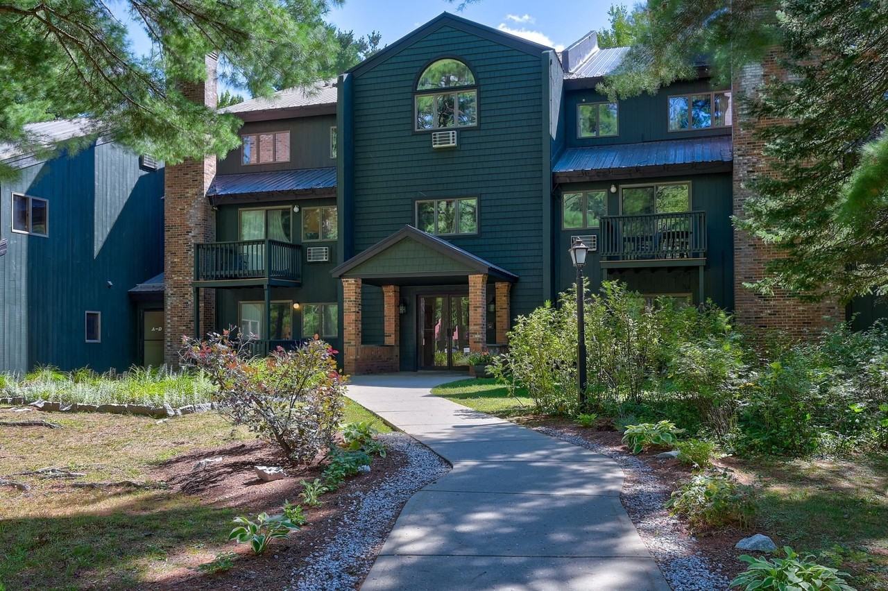 8 River Run Dr #G - Photo 2 of 50