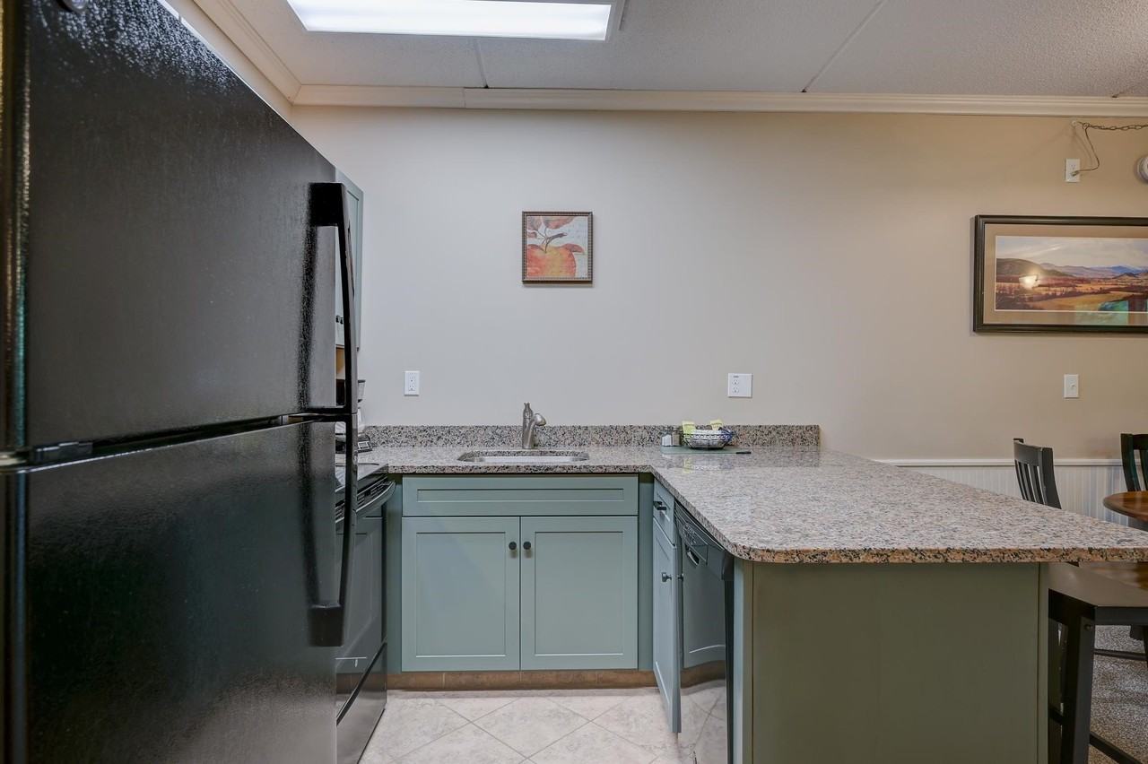 8 River Run Dr #G - Photo 5 of 50