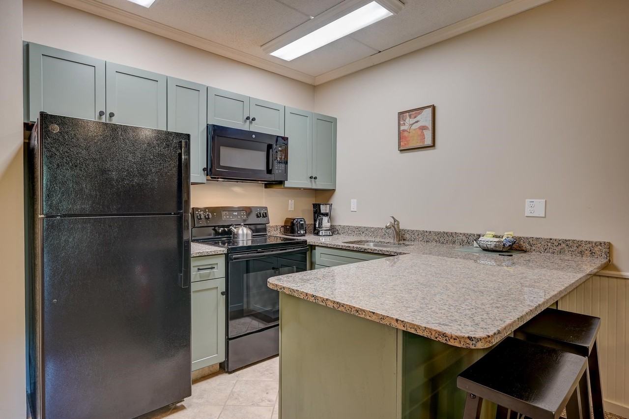 8 River Run Dr #G - Photo 6 of 50