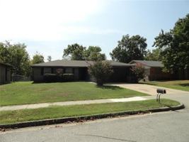 featured image of 16204 E 2nd St