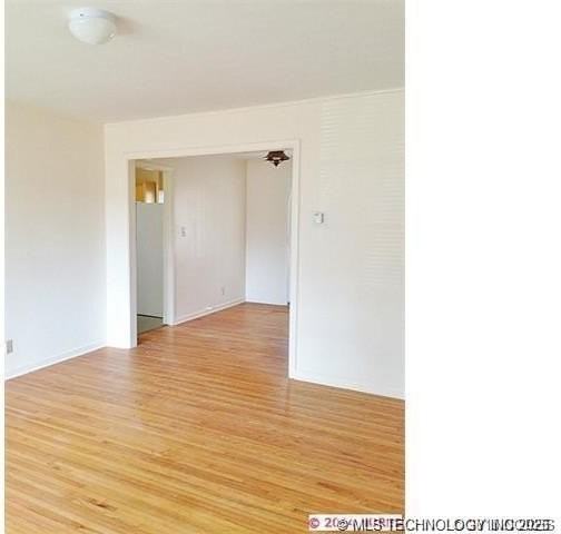 265 E 45th Ct - Photo 4 of 11